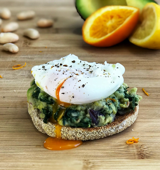AVOCADO & CANNELLINI BEAN BREAKFAST MUFFIN