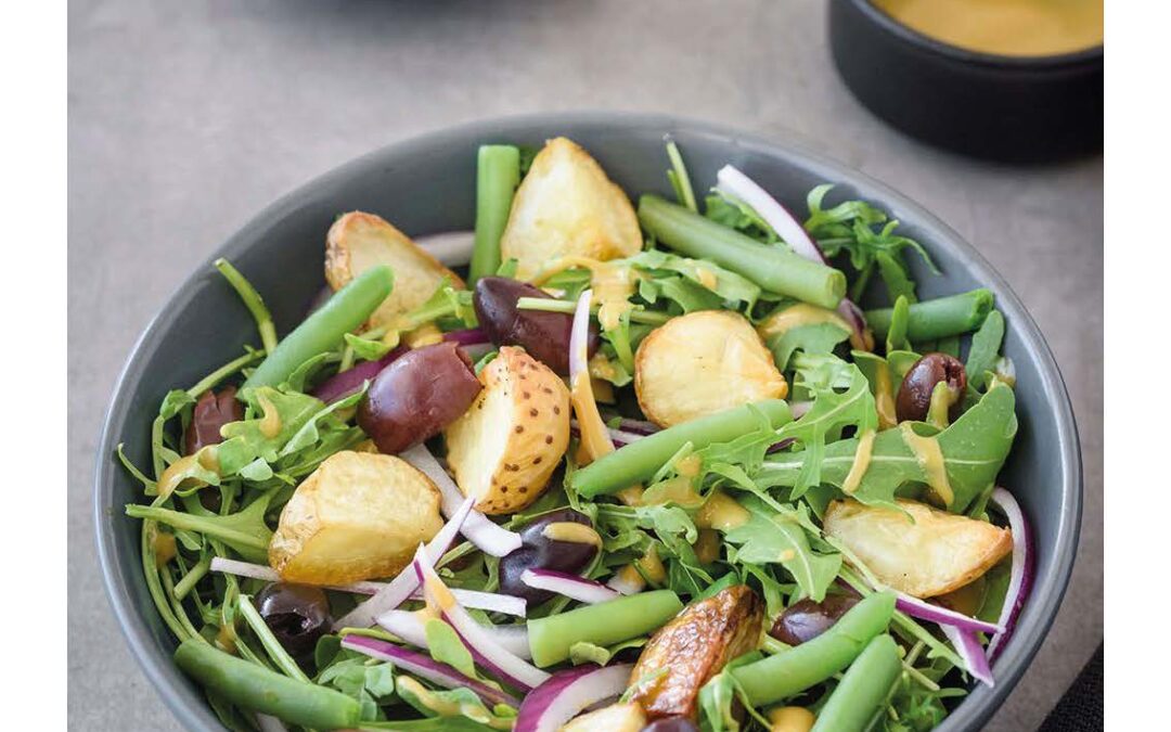 potato and red onion rocket salad
