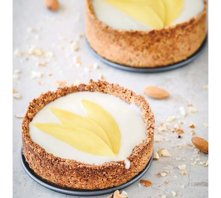 greek yoghurt tart with mango