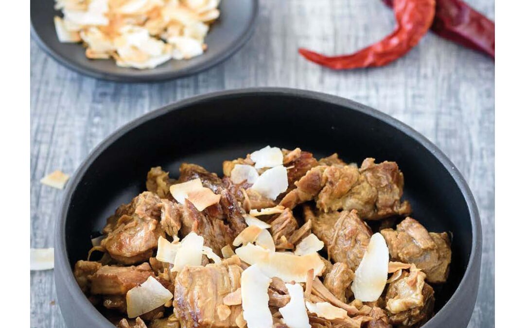 SLOW COOKED BEEF RENDANG